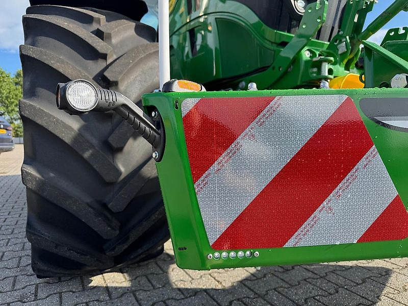TractorBumper SafetyWeight Frontgewicht Bumper Gewicht - Tractor: foto 4 TractorBumper SafetyWeight Frontgewicht Bumper Gewicht - Tractor: foto 4
