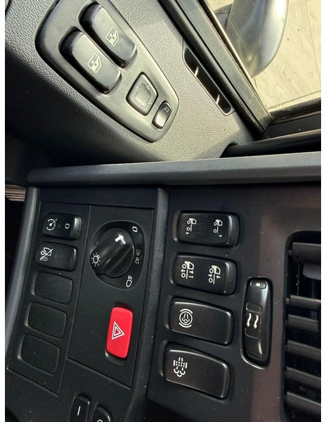 Cabeza tractora Scania R410 Highline Opticruise + Retarder: foto 18