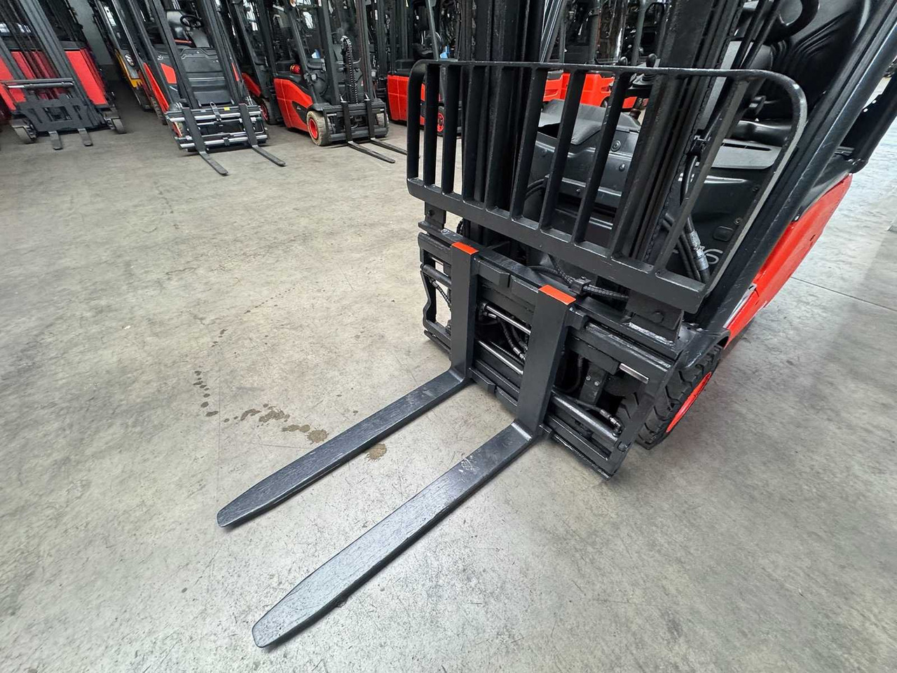 04/2021 LINDE E16 1.600 KG 3.+4. - Carretilla elevadora: foto 4 04/2021 LINDE E16 1.600 KG 3.+4. - Carretilla elevadora: foto 4