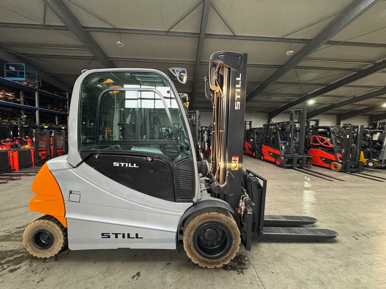 10/2025 SERVICE + UVV 11/2026 STILL RX60-50 5.000KG TRIPLEX 538CM 3.+4. VALVE ELECTRIC FORKLIFT 23.342 HOURS - Carretilla elevadora: foto 5 10/2025 SERVICE + UVV 11/2026 STILL RX60-50 5.000KG TRIPLEX 538CM 3.+4. VALVE ELECTRIC FORKLIFT 23.342 HOURS - Carretilla elevadora: foto 5