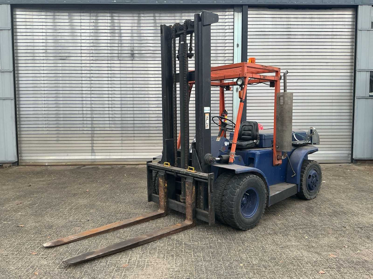 1981 HYSTER H130F FORKLIFT - Carretilla elevadora: foto 1 1981 HYSTER H130F FORKLIFT - Carretilla elevadora: foto 1