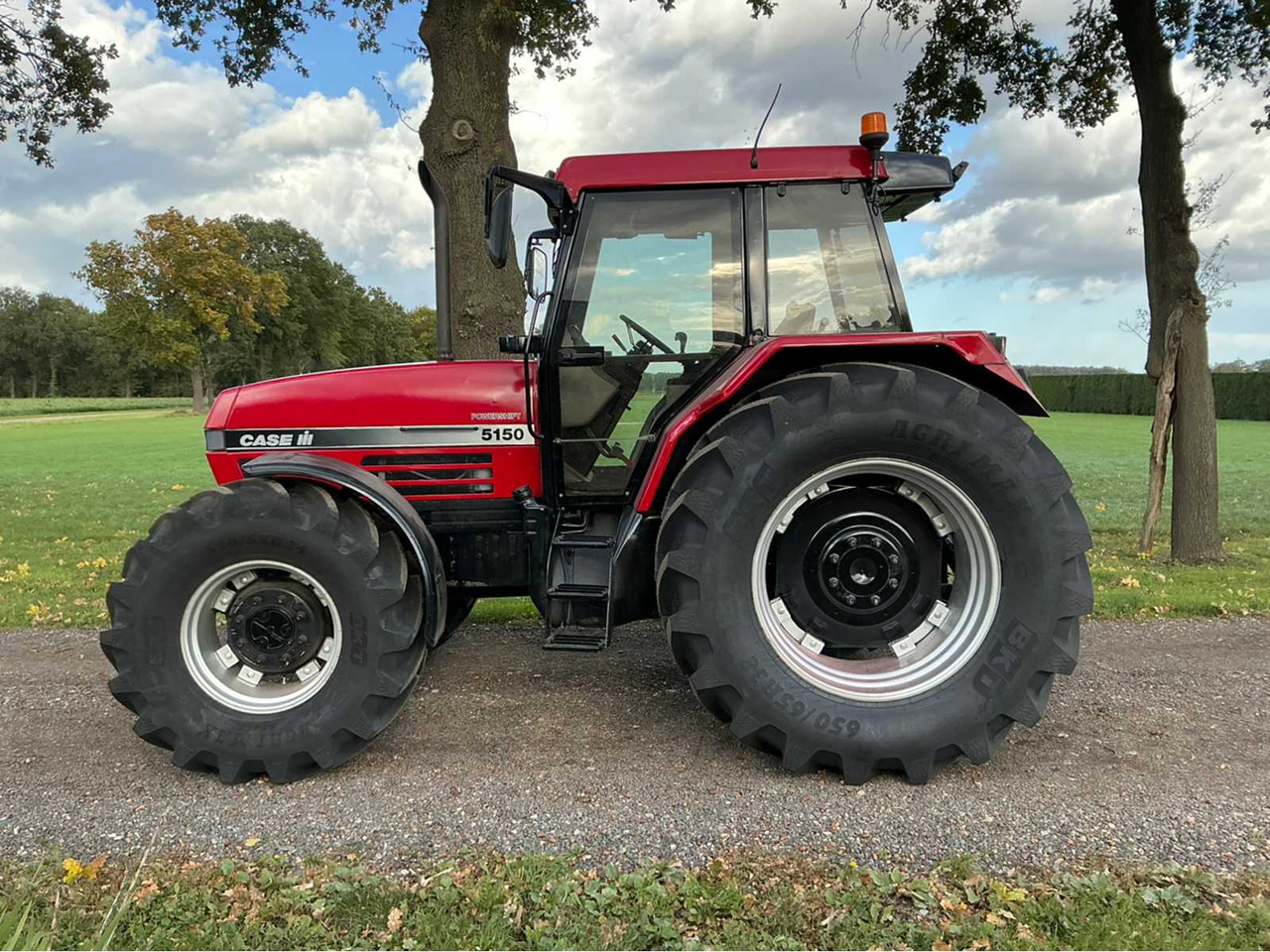 1993 CASE IH MAXXUM 5150 ALL-WHEEL DRIVE FARM TRACTOR - Tractor: foto 2 1993 CASE IH MAXXUM 5150 ALL-WHEEL DRIVE FARM TRACTOR - Tractor: foto 2