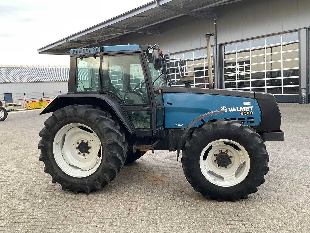 1993 VALMET 8000 HI-TROL FOUR WHEEL DRIVE FARM TRACTOR - Tractor: foto 5 1993 VALMET 8000 HI-TROL FOUR WHEEL DRIVE FARM TRACTOR - Tractor: foto 5