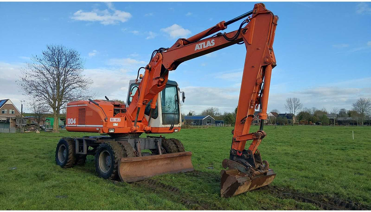 1994 ATLAS 1304 WHEELED EXCAVATOR - Excavadora de ruedas: foto 2 1994 ATLAS 1304 WHEELED EXCAVATOR - Excavadora de ruedas: foto 2
