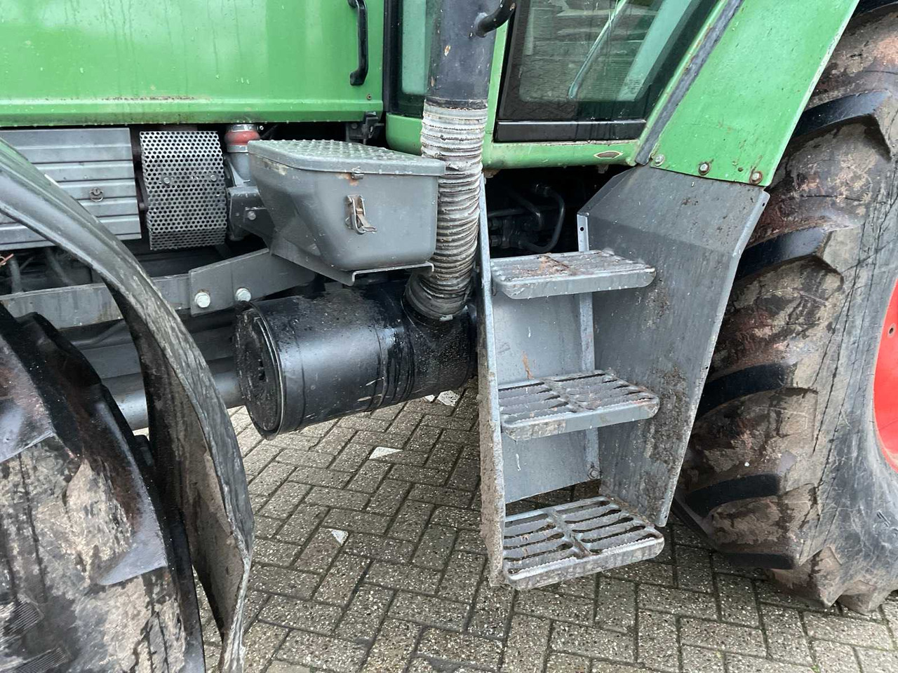 Tractor 1994 FENDT FARMER 312 TURBOMATIK ALL-WHEEL DRIVE FARM TRACTOR: foto 9