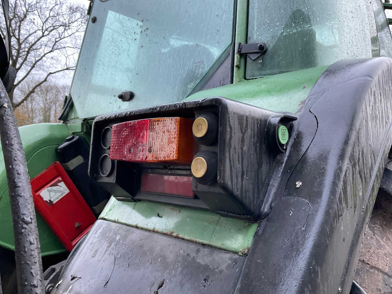 Tractor 1994 FENDT FARMER 312 TURBOMATIK ALL-WHEEL DRIVE FARM TRACTOR: foto 24