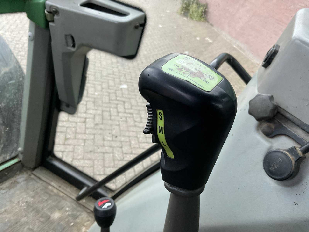 Tractor 1994 FENDT FARMER 312 TURBOMATIK ALL-WHEEL DRIVE FARM TRACTOR: foto 38