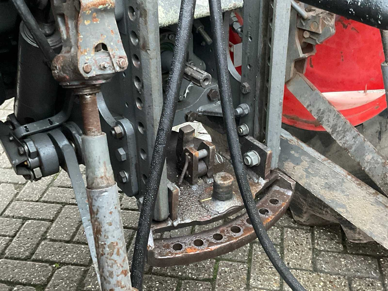 Tractor 1994 FENDT FARMER 312 TURBOMATIK ALL-WHEEL DRIVE FARM TRACTOR: foto 28