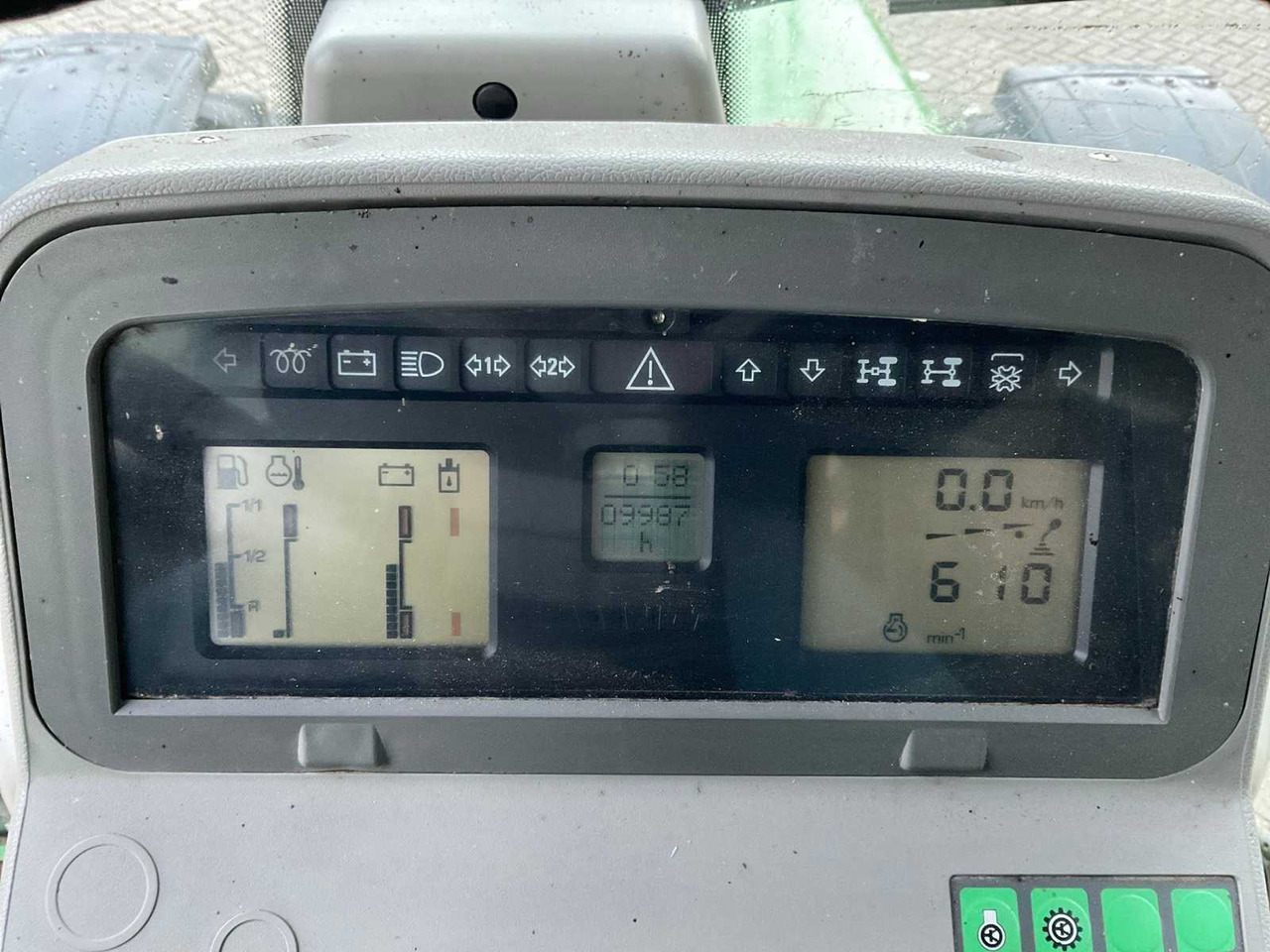 Tractor 1994 FENDT FARMER 312 TURBOMATIK ALL-WHEEL DRIVE FARM TRACTOR: foto 35