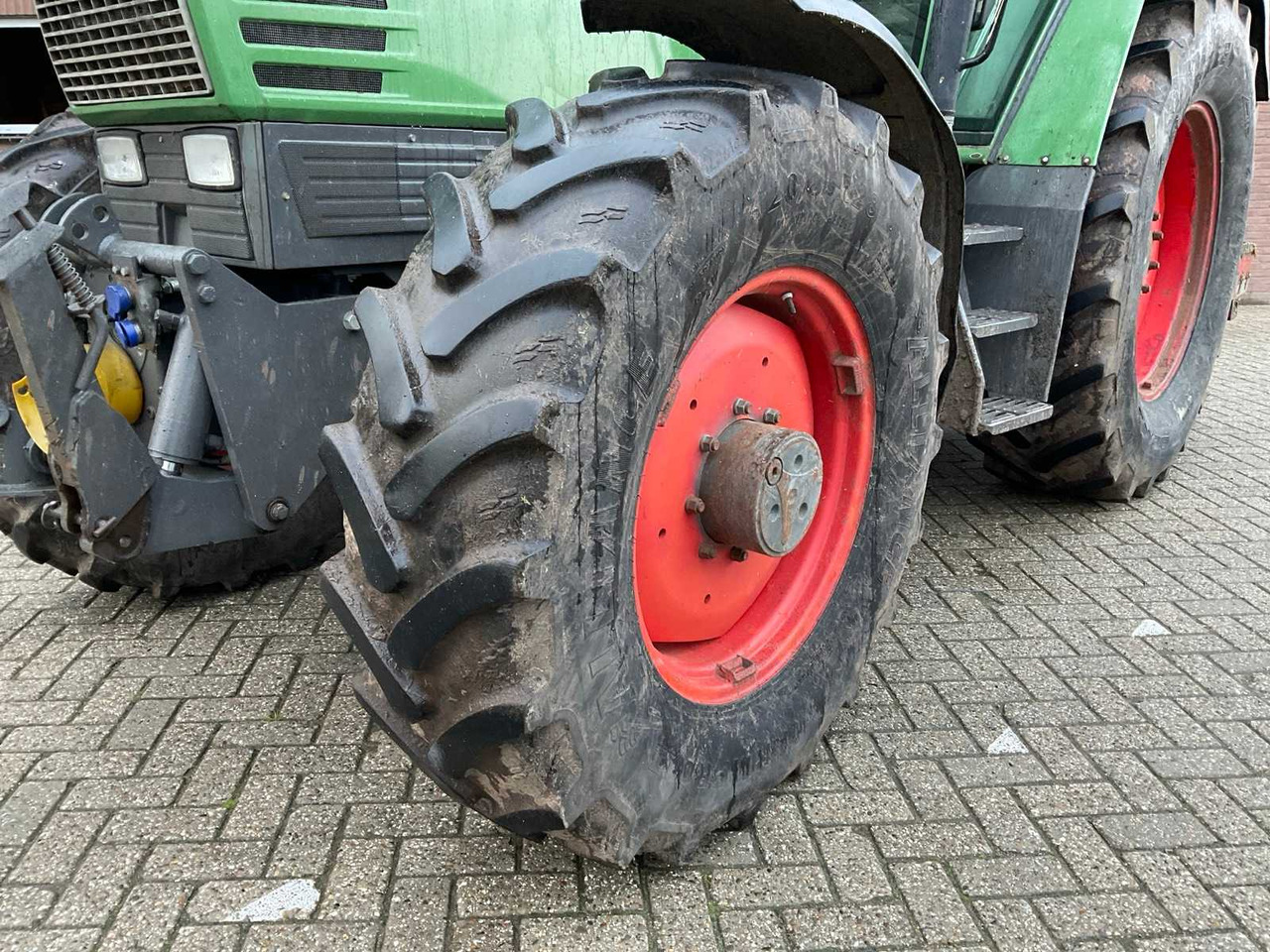 Tractor 1994 FENDT FARMER 312 TURBOMATIK ALL-WHEEL DRIVE FARM TRACTOR: foto 10