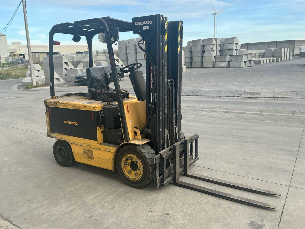 1998 DAEWOO B25S-2 FORKLIFT - Carretilla elevadora: foto 4 1998 DAEWOO B25S-2 FORKLIFT - Carretilla elevadora: foto 4