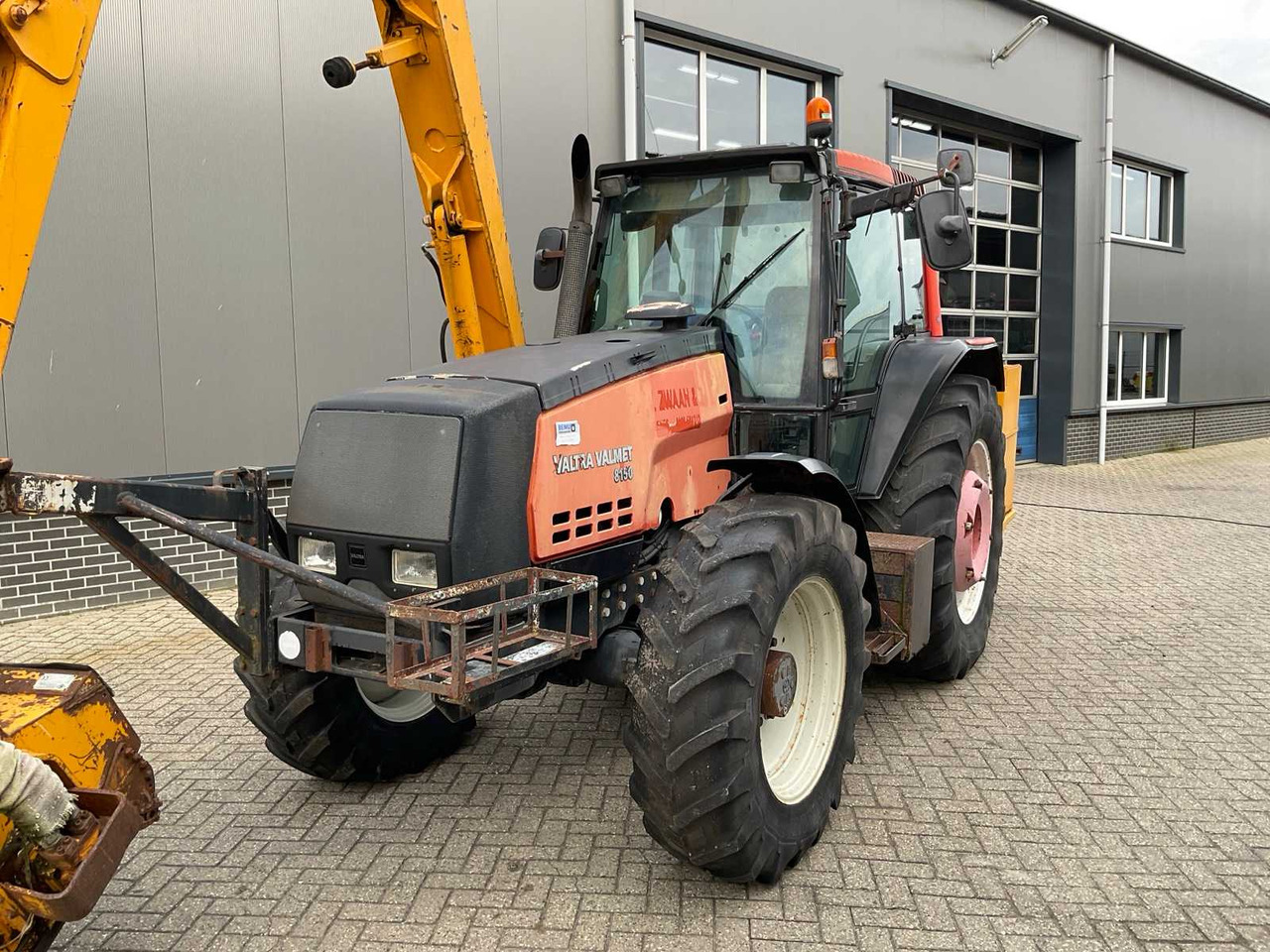 1999 VALTRA VALMET 8150 HITECH ALL-WHEEL DRIVE FARM TRACTOR - Tractor: foto 3 1999 VALTRA VALMET 8150 HITECH ALL-WHEEL DRIVE FARM TRACTOR - Tractor: foto 3