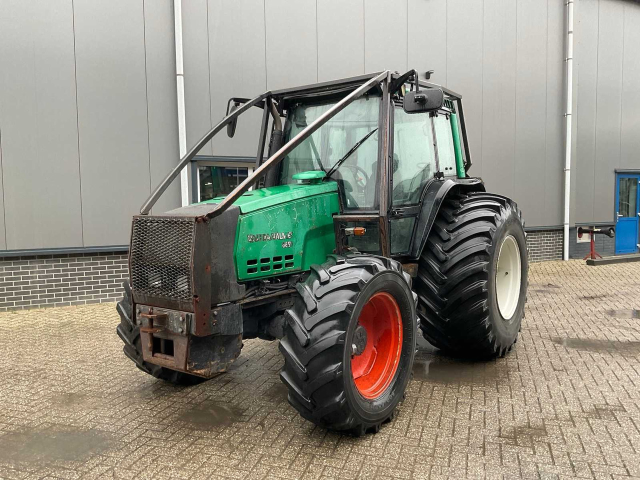 2000 VALTRA-VALMET 6650 HITECH TWINTRAC ALL-WHEEL DRIVE FARM TRACTOR - Tractor: foto 2 2000 VALTRA-VALMET 6650 HITECH TWINTRAC ALL-WHEEL DRIVE FARM TRACTOR - Tractor: foto 2