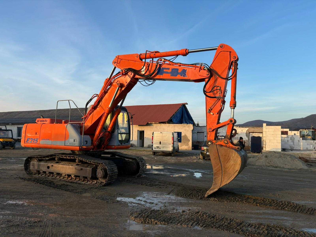 2003 FIAT KOBELCO E215 TRACKED EXCAVATOR - Excavadora: foto 4 2003 FIAT KOBELCO E215 TRACKED EXCAVATOR - Excavadora: foto 4