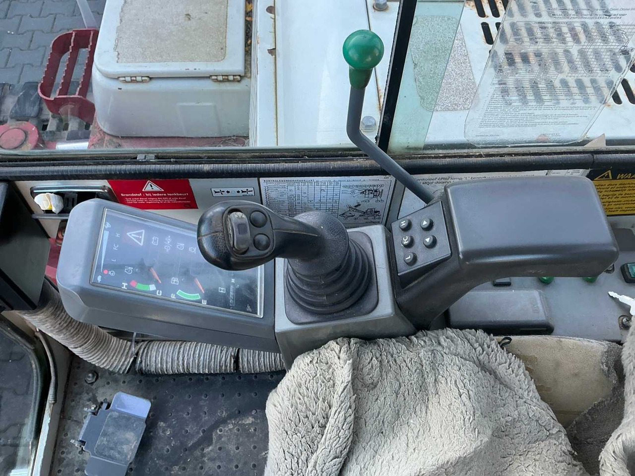 Excavadora 2007 TAKEUCHI TB175 MIDI EXCAVATOR: foto 16 Excavadora 2007 TAKEUCHI TB175 MIDI EXCAVATOR: foto 16