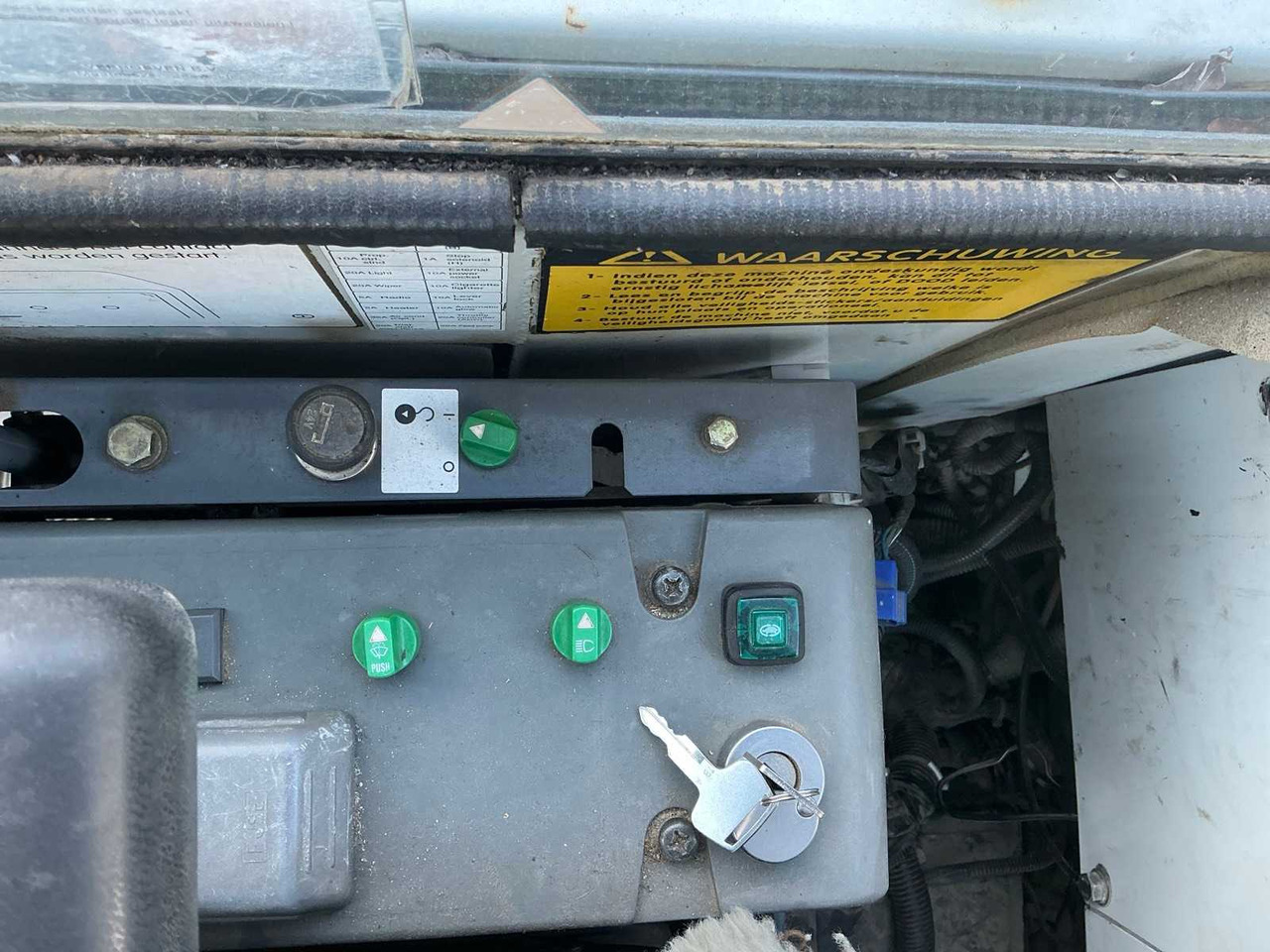 Excavadora 2007 TAKEUCHI TB175 MIDI EXCAVATOR: foto 11 Excavadora 2007 TAKEUCHI TB175 MIDI EXCAVATOR: foto 11