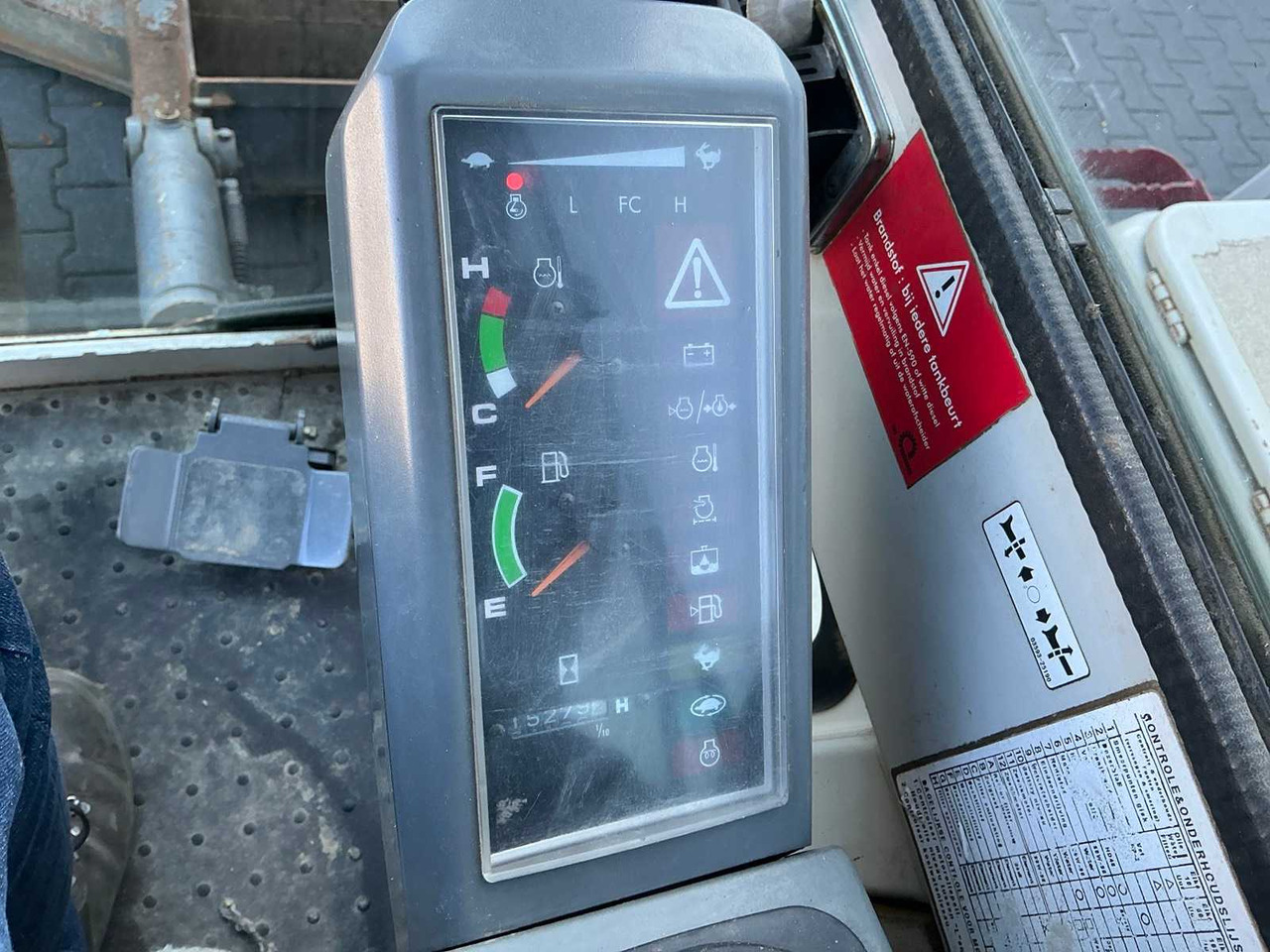 Excavadora 2007 TAKEUCHI TB175 MIDI EXCAVATOR: foto 9 Excavadora 2007 TAKEUCHI TB175 MIDI EXCAVATOR: foto 9