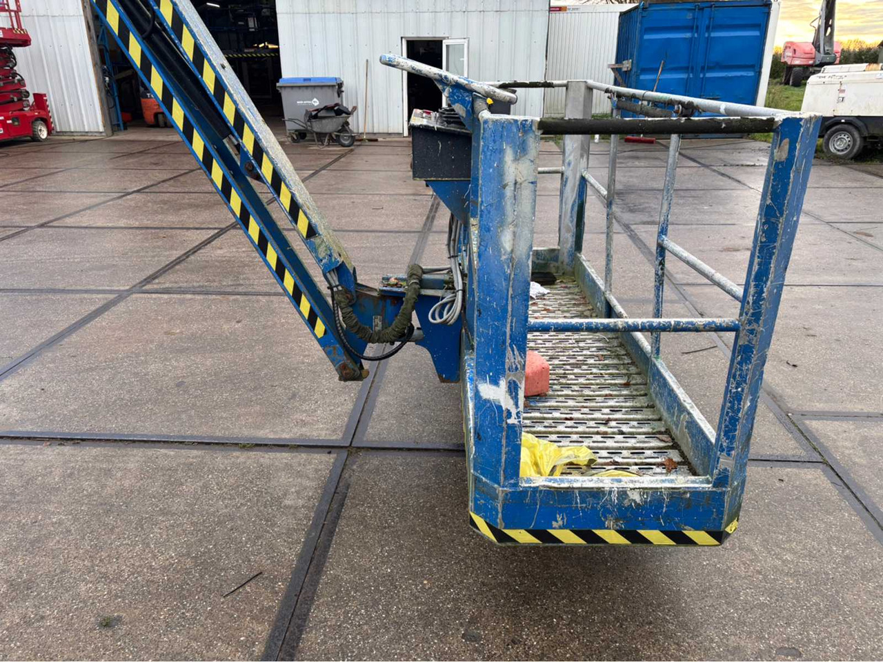 Plataforma elevadora 2008 SNORKEL AB-85RJDDZ AERIAL PLATFORM: foto 17