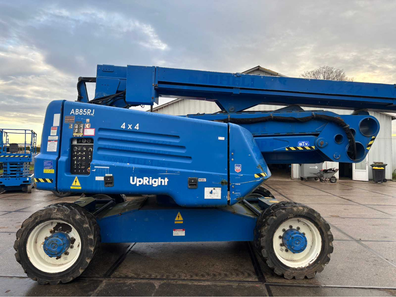 Plataforma elevadora 2008 SNORKEL AB-85RJDDZ AERIAL PLATFORM: foto 13