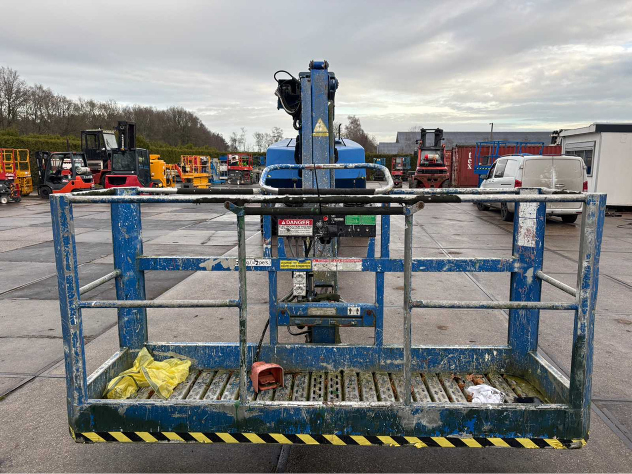 Plataforma elevadora 2008 SNORKEL AB-85RJDDZ AERIAL PLATFORM: foto 19