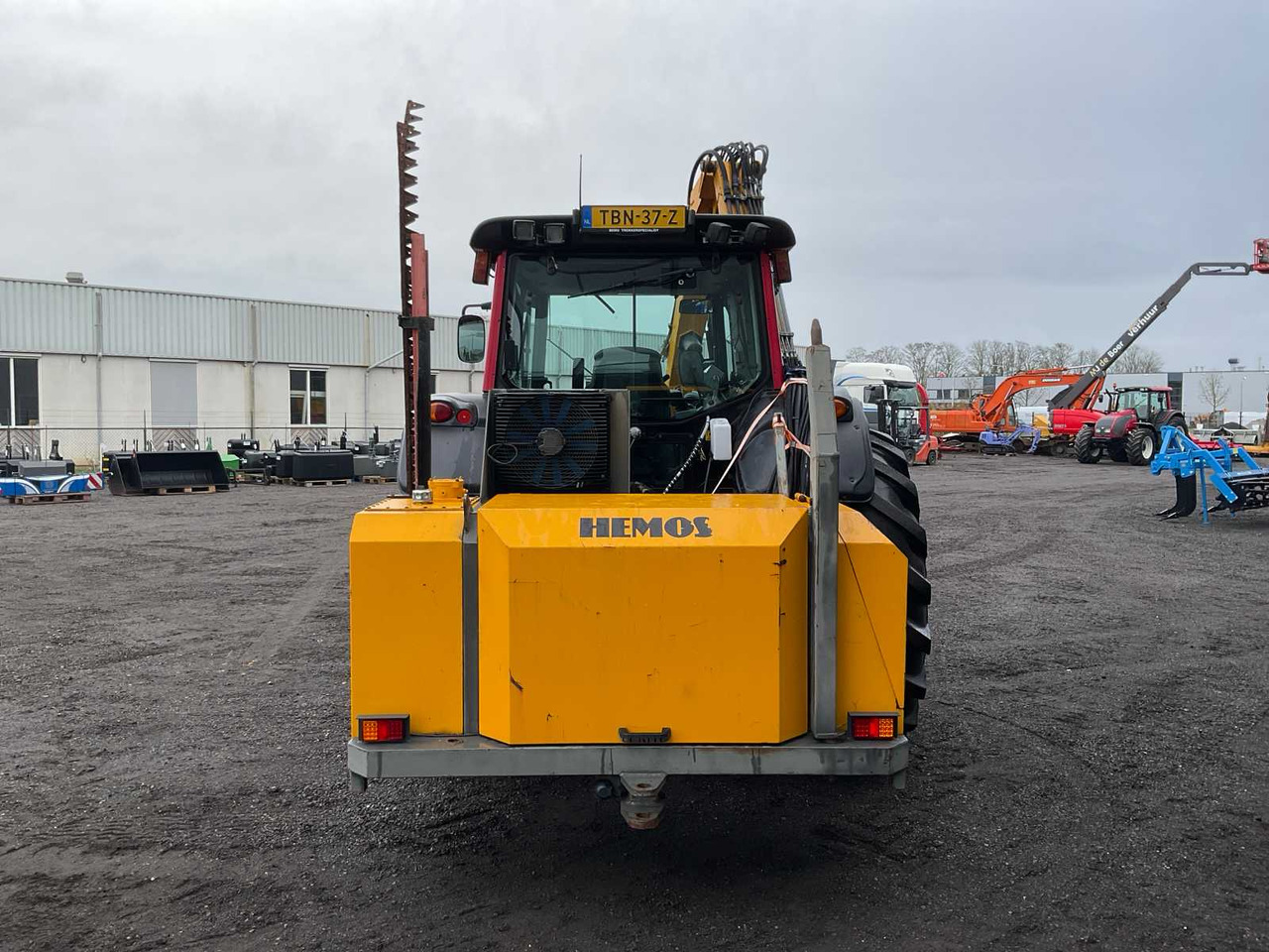 2008 VALTRA N121 HITECH FOUR WHEEL DRIVE FARM TRACTOR - Tractor: foto 4 2008 VALTRA N121 HITECH FOUR WHEEL DRIVE FARM TRACTOR - Tractor: foto 4