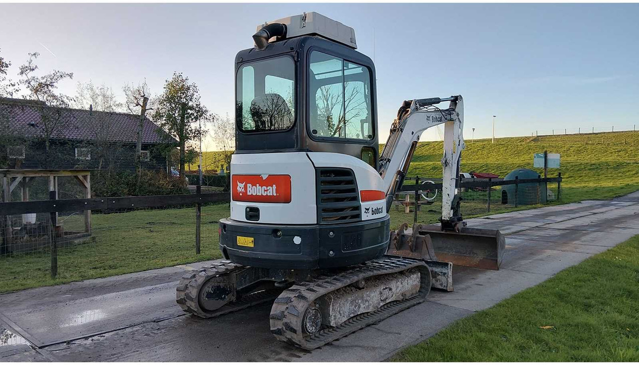 2015 BOBCAT E26 MIDI EXCAVATOR - Excavadora: foto 5 2015 BOBCAT E26 MIDI EXCAVATOR - Excavadora: foto 5