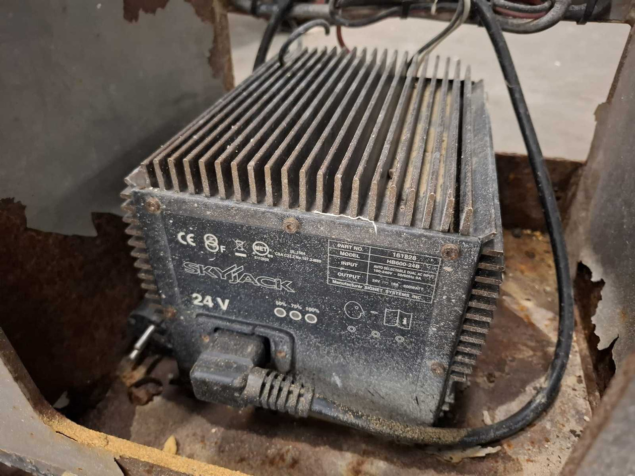 Plataforma elevadora 2016 SKYJACK SJ3220 AERIAL PLATFORM: foto 13