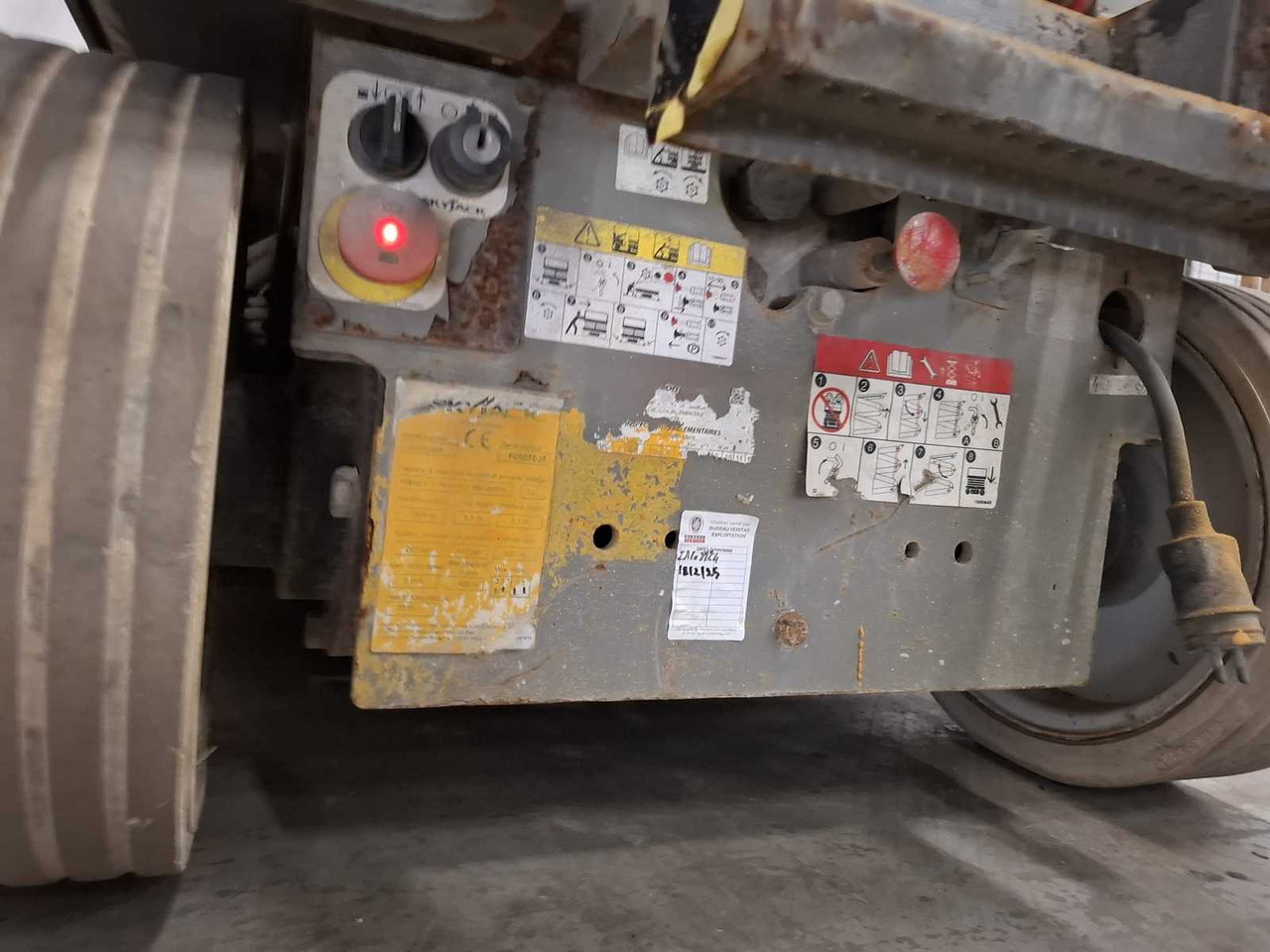 Plataforma elevadora 2016 SKYJACK SJ3220 AERIAL PLATFORM: foto 9