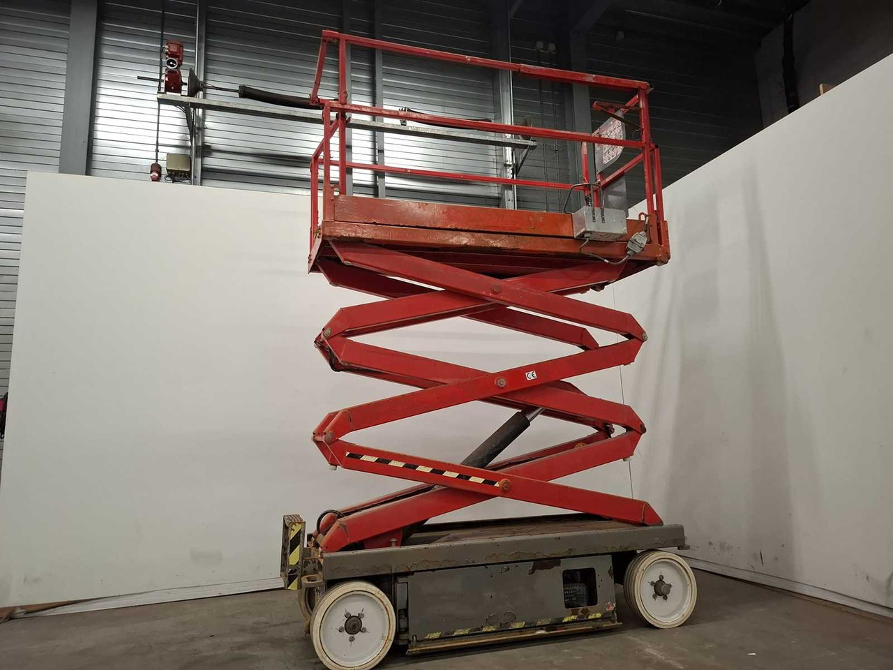 Plataforma elevadora 2016 SKYJACK SJ3220 AERIAL PLATFORM: foto 6