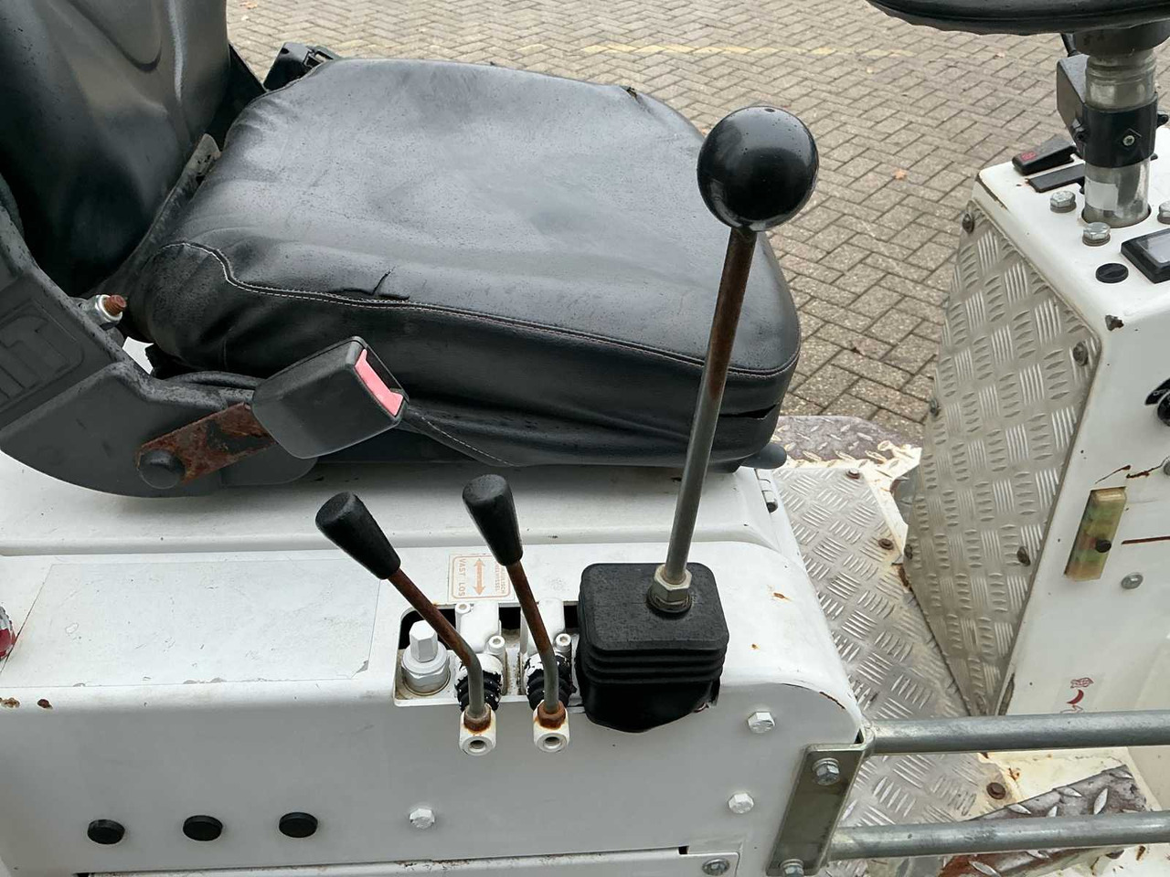 Cargadora de ruedas 2017 100 KNIKMOPS: foto 17 Cargadora de ruedas 2017 100 KNIKMOPS: foto 17