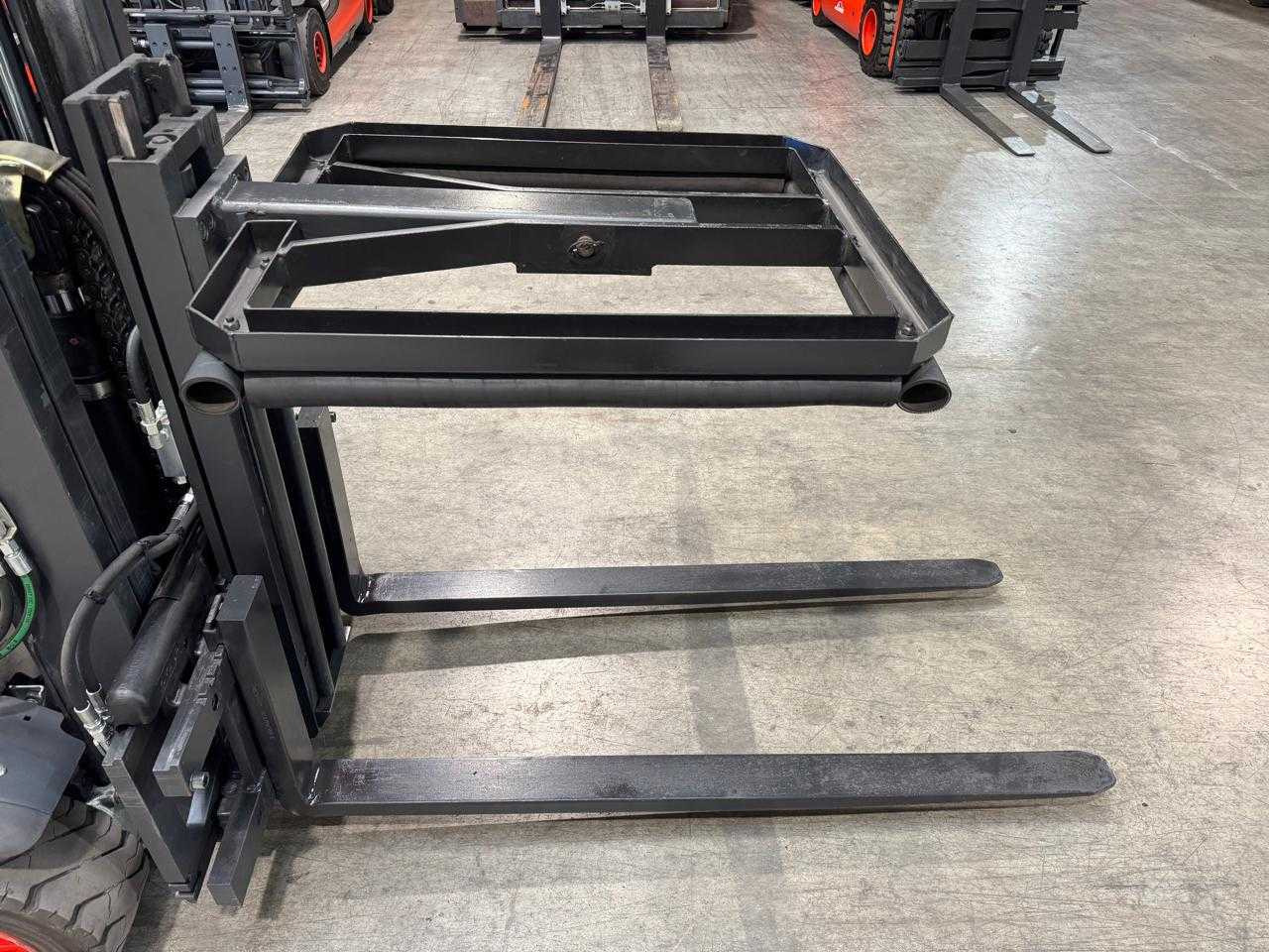 2017 KAUP FEM2 SIDESHIFT WITH UPPER PALLET CLAMP 200CM HIGH CARTON CLAMP 3RD + 4TH VALVE 2.500KG - Carretilla elevadora: foto 2 2017 KAUP FEM2 SIDESHIFT WITH UPPER PALLET CLAMP 200CM HIGH CARTON CLAMP 3RD + 4TH VALVE 2.500KG - Carretilla elevadora: foto 2