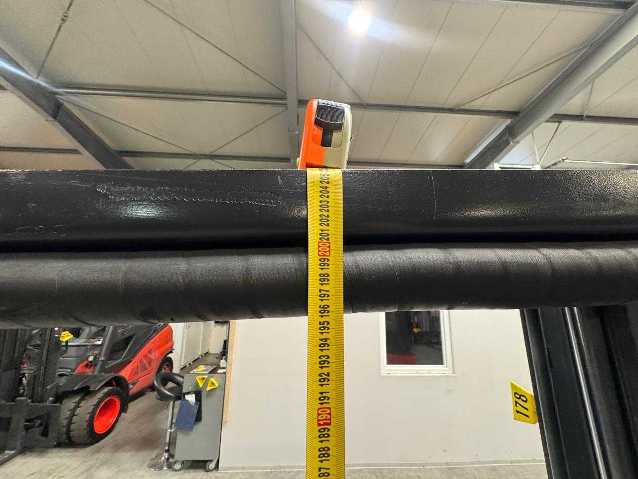 2017 KAUP FEM2 SIDESHIFT WITH UPPER PALLET CLAMP 200CM HIGH CARTON CLAMP 3RD + 4TH VALVE 2.500KG - Carretilla elevadora: foto 4 2017 KAUP FEM2 SIDESHIFT WITH UPPER PALLET CLAMP 200CM HIGH CARTON CLAMP 3RD + 4TH VALVE 2.500KG - Carretilla elevadora: foto 4