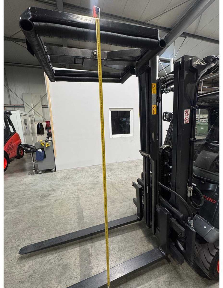 2017 KAUP FEM2 SIDESHIFT WITH UPPER PALLET CLAMP 200CM HIGH CARTON CLAMP 3RD + 4TH VALVE 2.500KG - Carretilla elevadora: foto 3 2017 KAUP FEM2 SIDESHIFT WITH UPPER PALLET CLAMP 200CM HIGH CARTON CLAMP 3RD + 4TH VALVE 2.500KG - Carretilla elevadora: foto 3