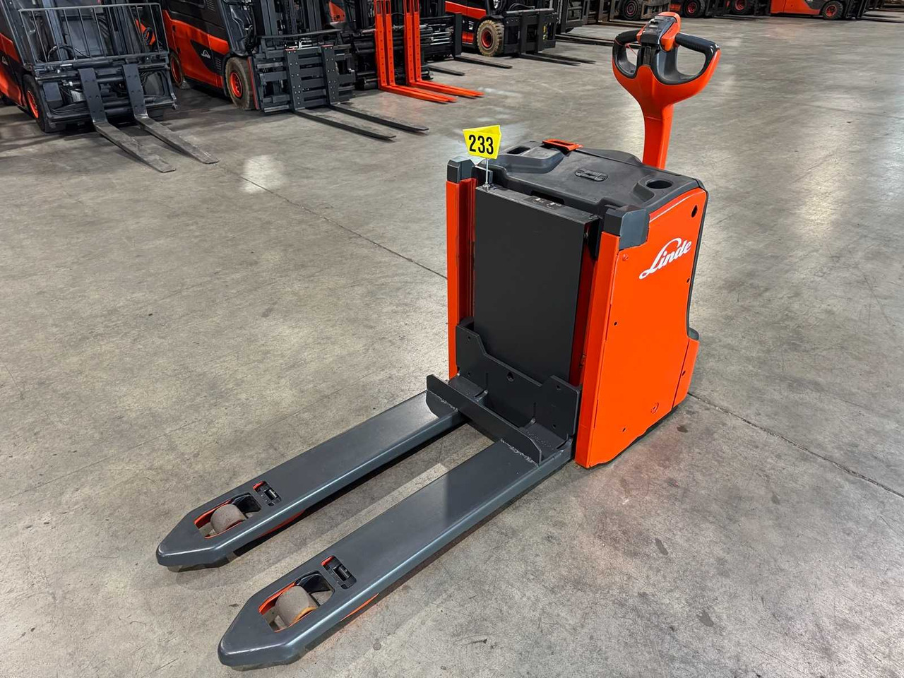 2017 LINDE T16L PALLET TRUCK ANT STACKER INITIAL STROKE 1,446 HOURS - Carretilla elevadora: foto 3 2017 LINDE T16L PALLET TRUCK ANT STACKER INITIAL STROKE 1,446 HOURS - Carretilla elevadora: foto 3
