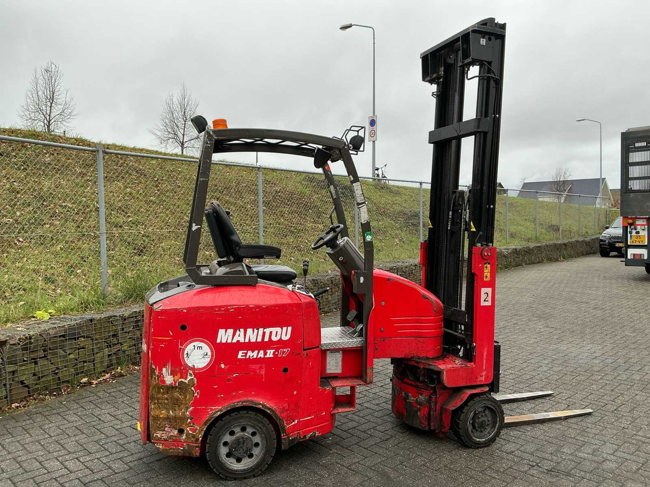 2018 MANITOU EMA1117 FORKLIFT - Carretilla elevadora: foto 4 2018 MANITOU EMA1117 FORKLIFT - Carretilla elevadora: foto 4
