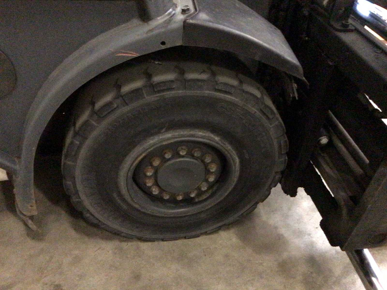 2019 LINDE H35T FORKLIFT - Carretilla elevadora: foto 5 2019 LINDE H35T FORKLIFT - Carretilla elevadora: foto 5