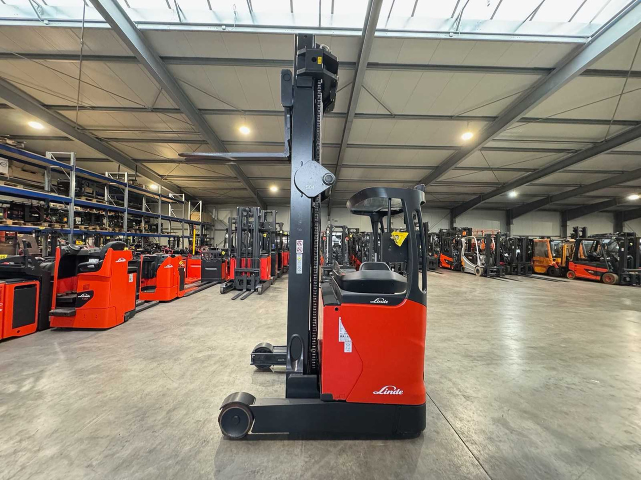 2019 SERVICE + UVV 08/2026 LINDE R16HD EVO TRIPLEX 905CM ELECTRIC FORKLIFT 10,525 HOURS - Carretilla elevadora: foto 5 2019 SERVICE + UVV 08/2026 LINDE R16HD EVO TRIPLEX 905CM ELECTRIC FORKLIFT 10,525 HOURS - Carretilla elevadora: foto 5
