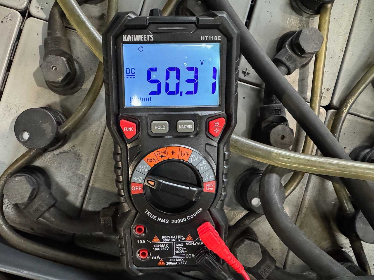 Carretilla elevadora 40/2023 SERVICE + UVV 09/2026 LINDE E16 1,600KG TRIPLEX ELECTRIC FORKLIFT 12,719 HOURS: foto 18 Carretilla elevadora 40/2023 SERVICE + UVV 09/2026 LINDE E16 1,600KG TRIPLEX ELECTRIC FORKLIFT 12,719 HOURS: foto 18