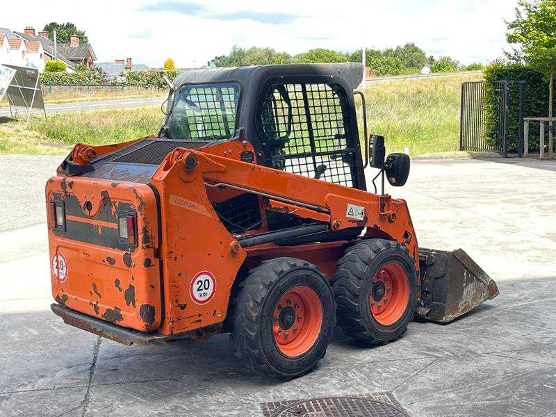 Bobcat S450 - Minicargadora: foto 4 Bobcat S450 - Minicargadora: foto 4