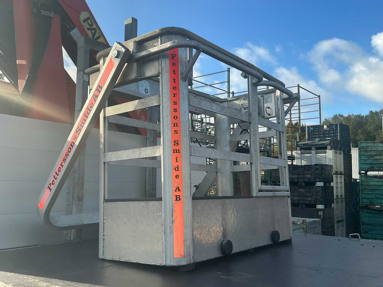 2002 MERCEDES-BENZ UNIMOG U2150L WITH PALFINGER PK 9501 CRANE AND AERIAL PLATFORM - Camión: foto 5 2002 MERCEDES-BENZ UNIMOG U2150L WITH PALFINGER PK 9501 CRANE AND AERIAL PLATFORM - Camión: foto 5