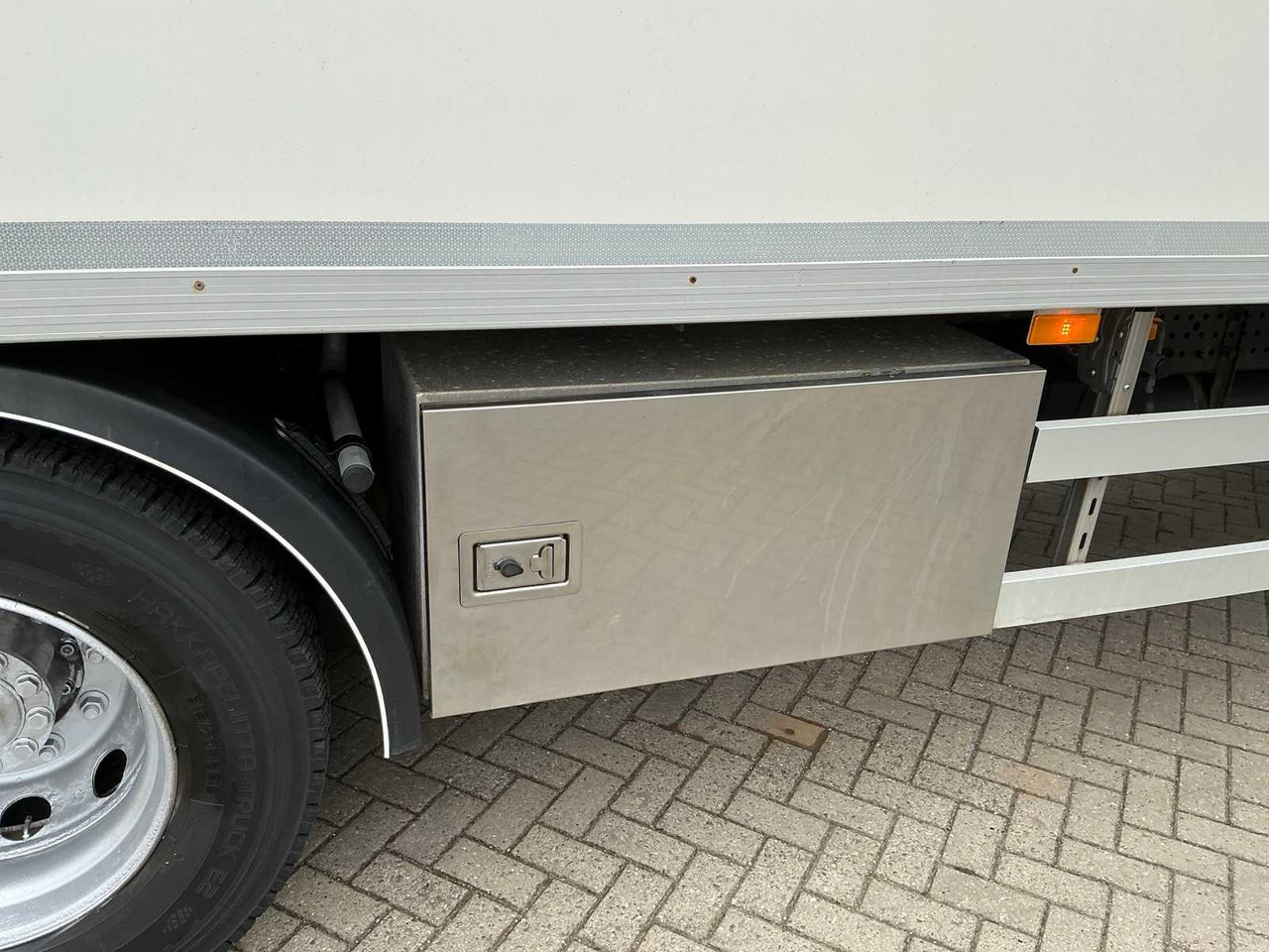 Camión 2013 MERCEDES-BENZ ACTROS 2542 CONDITIONED TRUCK: foto 19