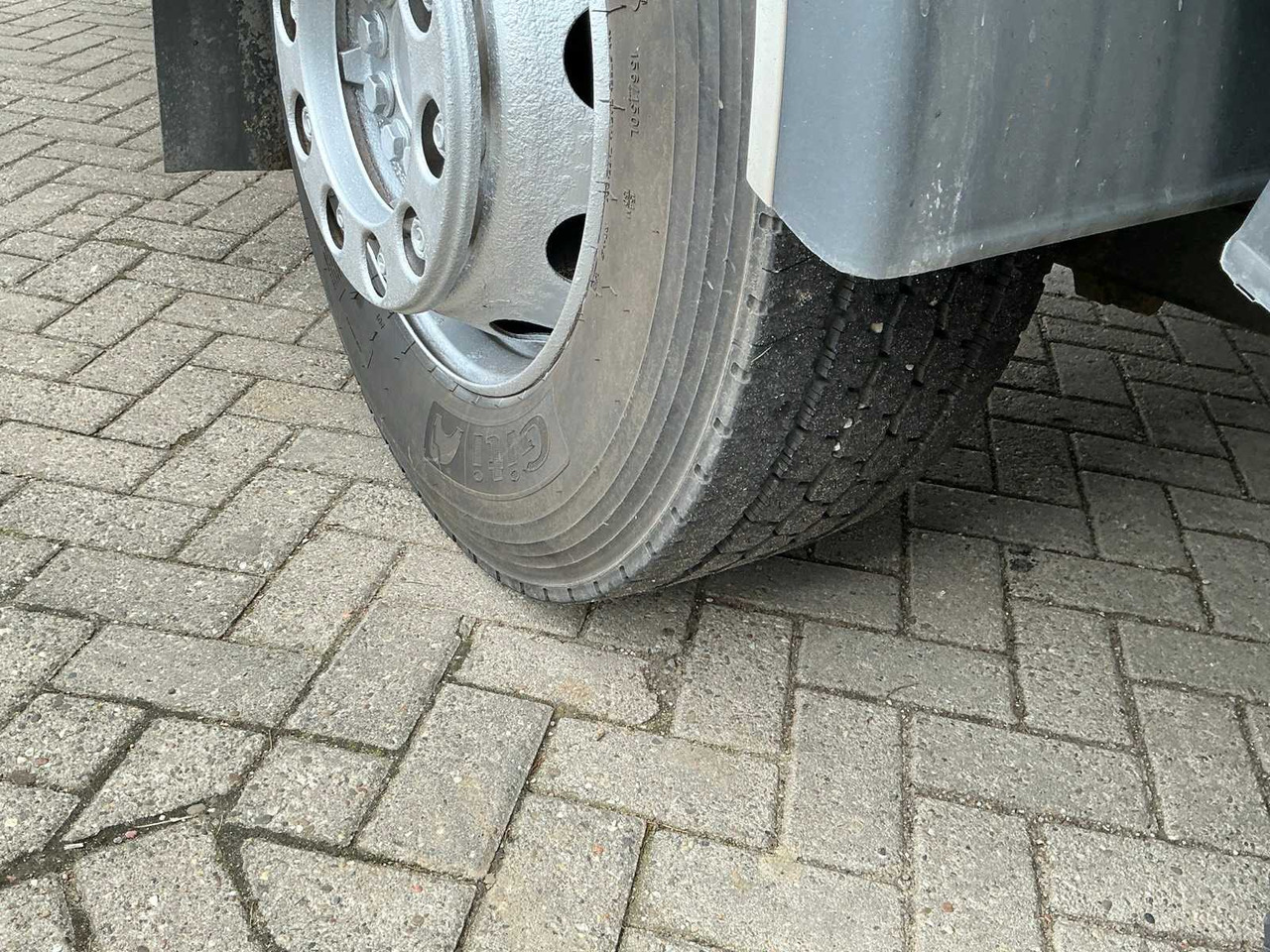 Camión 2013 MERCEDES-BENZ ACTROS 2542 CONDITIONED TRUCK: foto 12