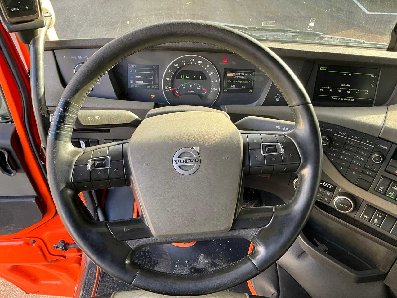 Camión 2016 VOLVO FH TRUCK: foto 11 Camión 2016 VOLVO FH TRUCK: foto 11