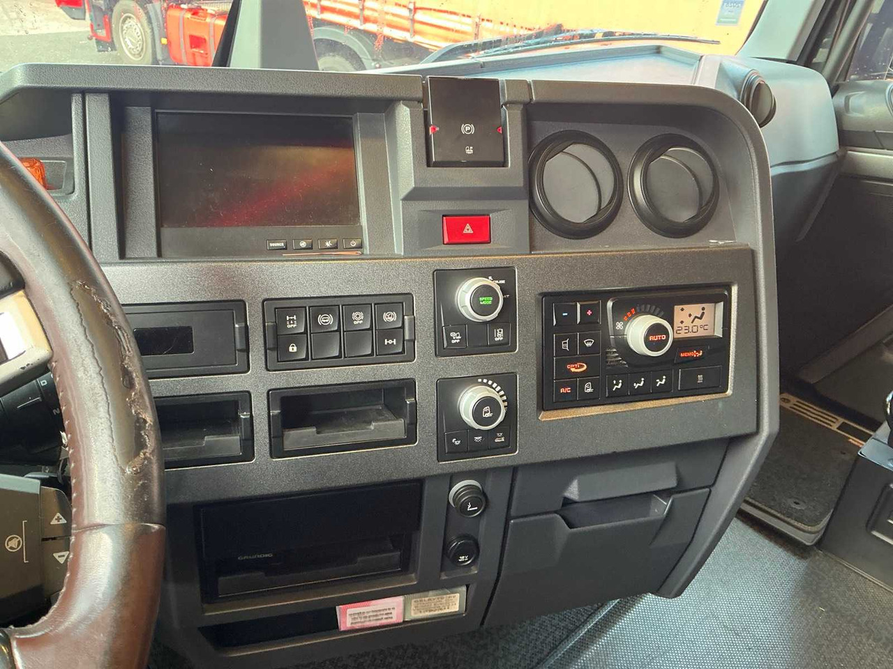 Camión 2017 RENAULT T480 COMFORT THD001 HIGH EDITION TRACTOR RENAULT T480 COMFORT: foto 21 Camión 2017 RENAULT T480 COMFORT THD001 HIGH EDITION TRACTOR RENAULT T480 COMFORT: foto 21