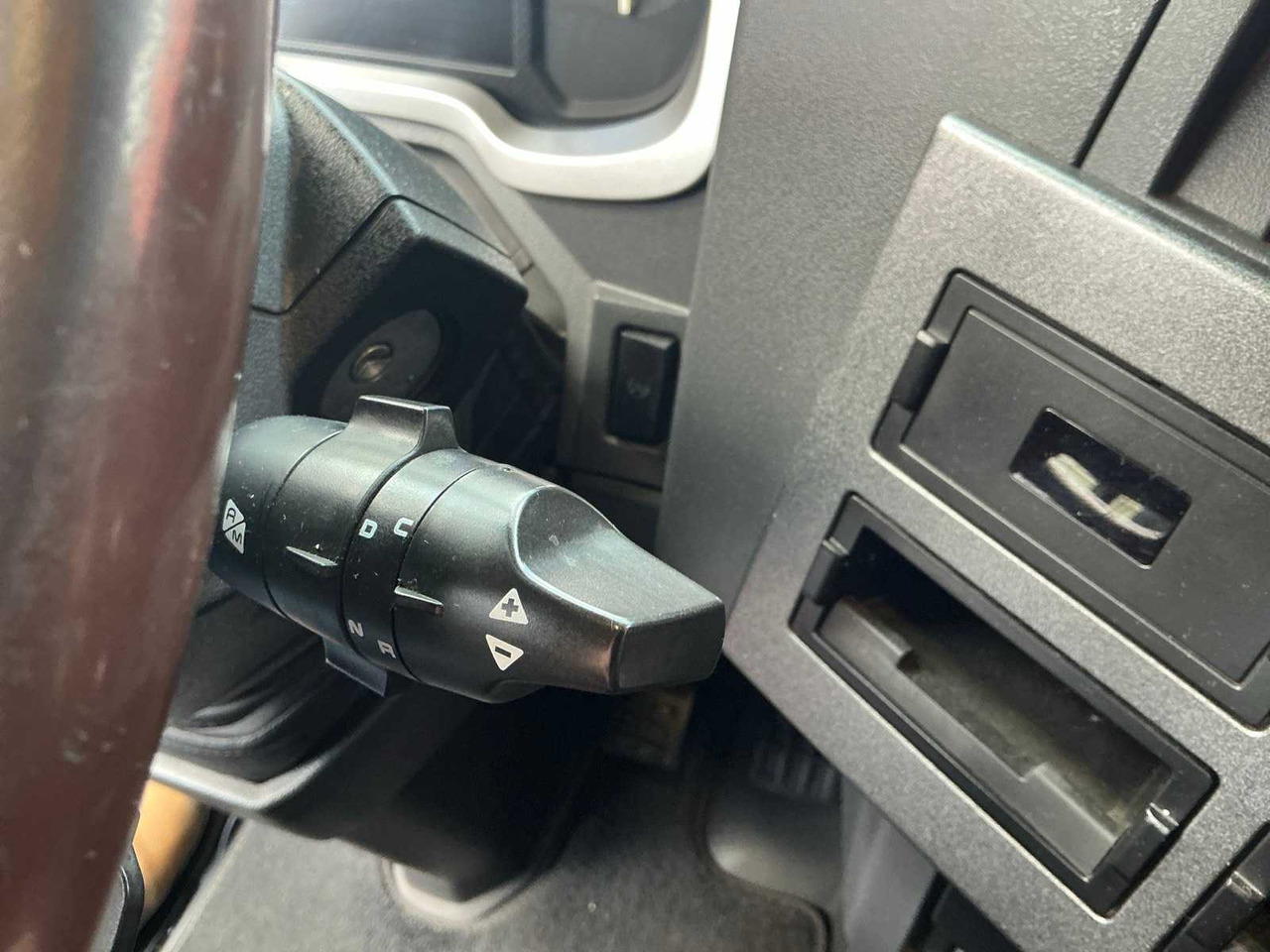 Camión 2017 RENAULT T480 COMFORT THD001 HIGH EDITION TRACTOR RENAULT T480 COMFORT: foto 28 Camión 2017 RENAULT T480 COMFORT THD001 HIGH EDITION TRACTOR RENAULT T480 COMFORT: foto 28