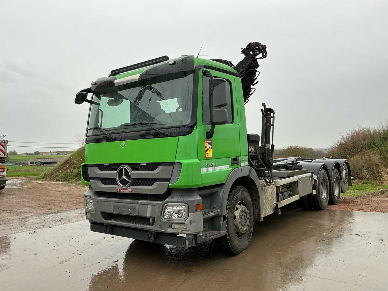 MERCEDES-BENZ ACTROS - LOADING CRANE/CONTAINER HOOK - 514 400KM - 2012 - Camión: foto 1 MERCEDES-BENZ ACTROS - LOADING CRANE/CONTAINER HOOK - 514 400KM - 2012 - Camión: foto 1