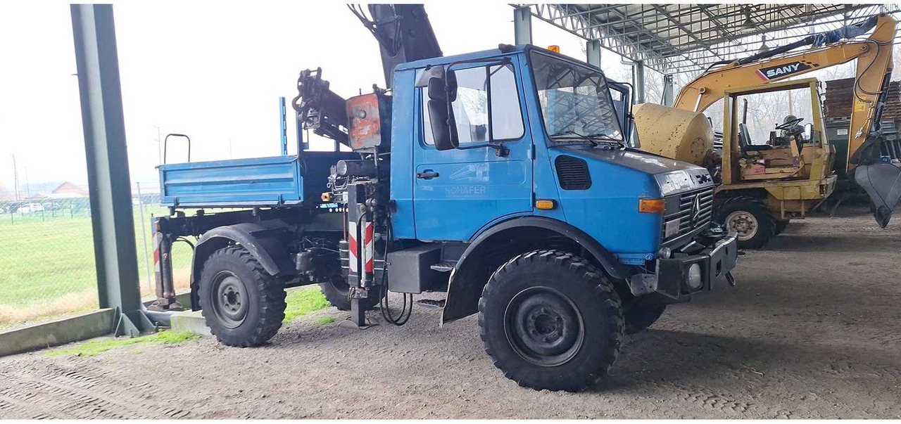 UNIMOG - 427-U1250 - TRUCK - 1992 - Camión: foto 1 UNIMOG - 427-U1250 - TRUCK - 1992 - Camión: foto 1