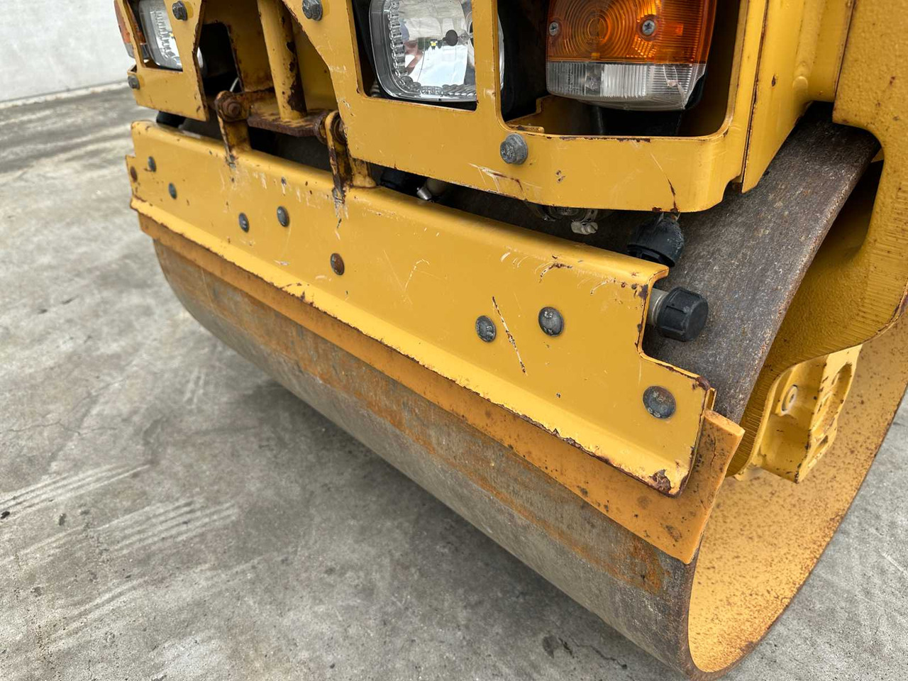 Apisonadora de asfalto Caterpillar CB14 CB14B: foto 8 Apisonadora de asfalto Caterpillar CB14 CB14B: foto 8