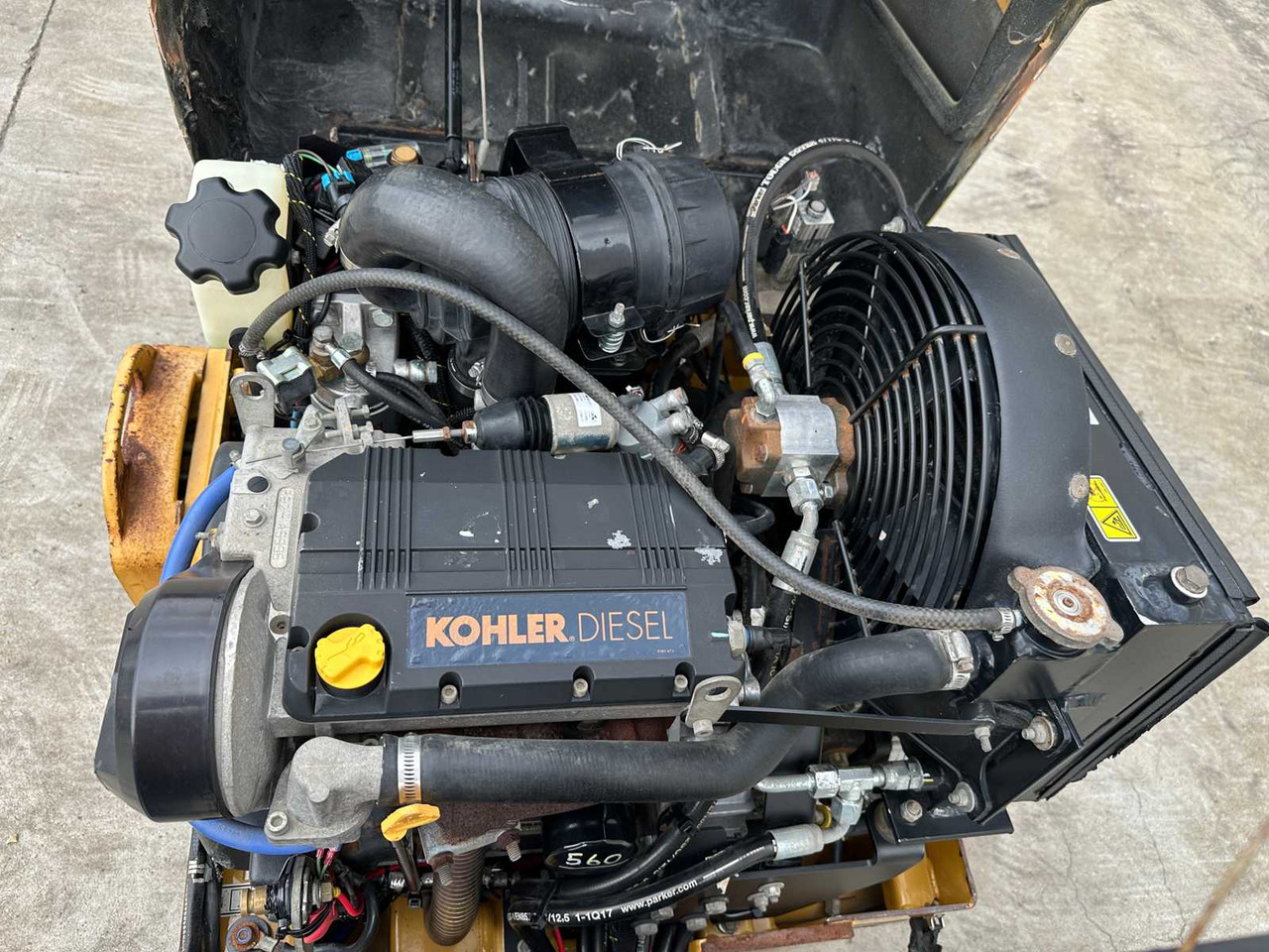 Apisonadora de asfalto Caterpillar CB14 CB14B: foto 21 Apisonadora de asfalto Caterpillar CB14 CB14B: foto 21