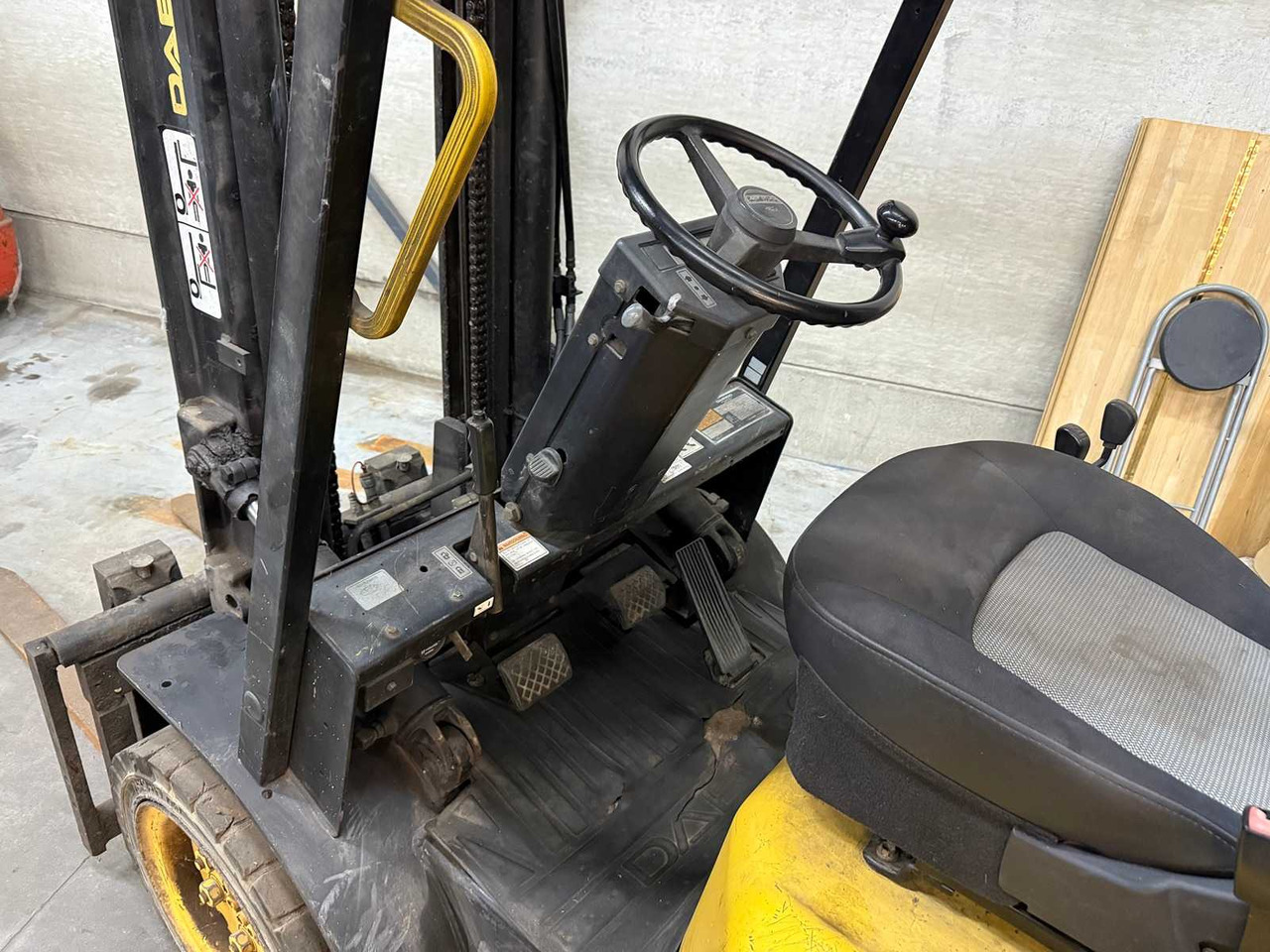 Carretilla elevadora DAEWOO - 2005 - D30S - FORKLIFT: foto 10 Carretilla elevadora DAEWOO - 2005 - D30S - FORKLIFT: foto 10